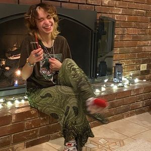 Meet your Posher, Holden